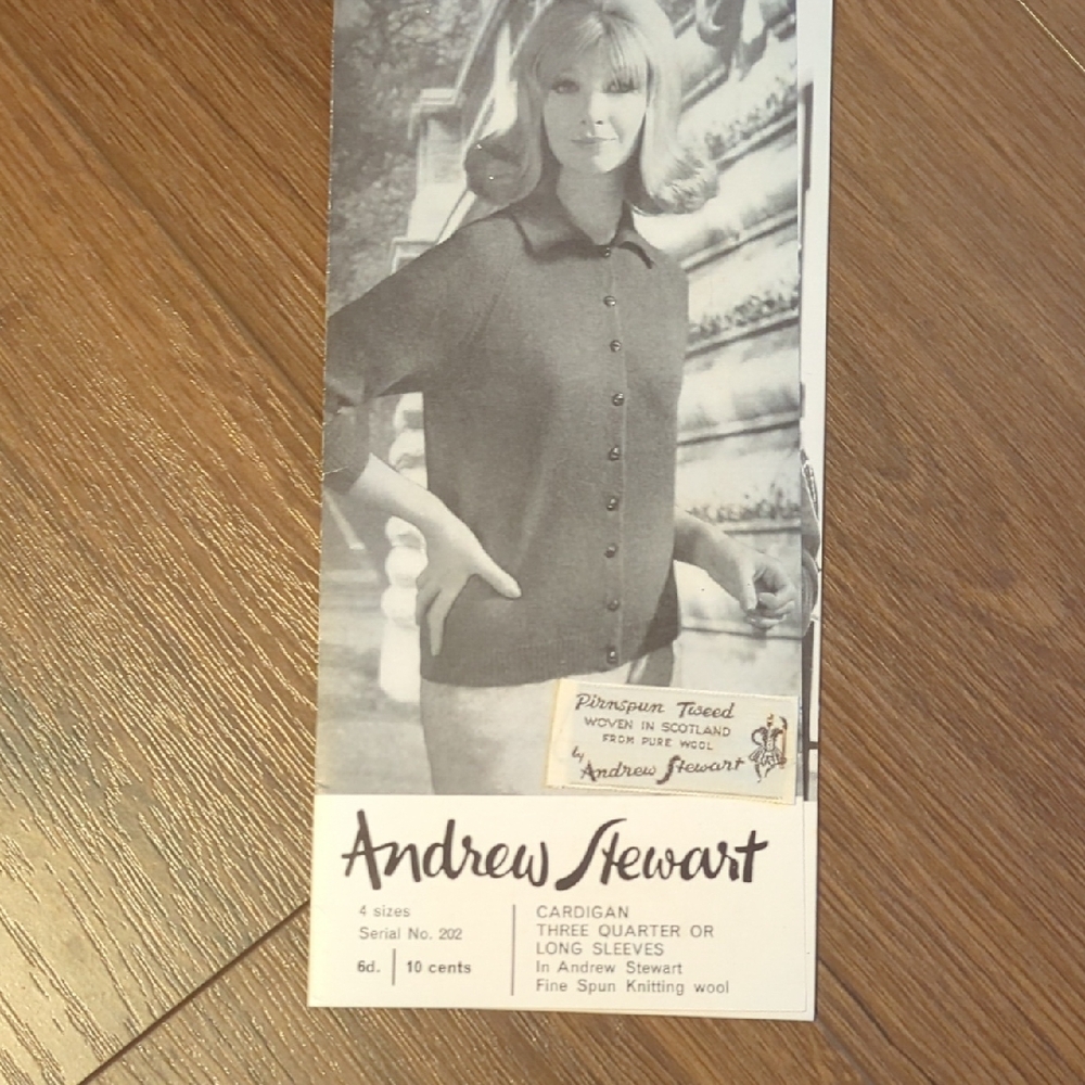 Gray Cardigan Knitting Pattern